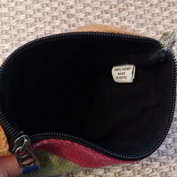 Hemp Pouch - Picture 3 of 3